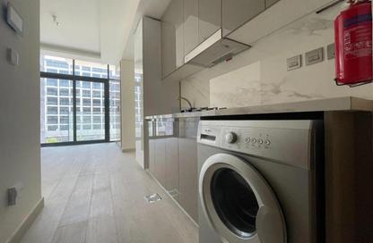 Apartment - Studio - 1 Bathroom for rent in Azizi Riviera 41 - Azizi Riviera - Meydan One - Meydan - Dubai