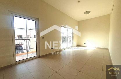 Villa - 4 - 5 for sale in Nad Al Sheba Villas - Nad Al Sheba 3 - Nad Al Sheba - Dubai