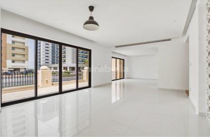 Villa - 5 Bedrooms - 5 Bathrooms for rent in Bloomingdale - Dubai Sports City - Dubai Villa - 5 Bedrooms - 5 Bathrooms for rent in Bloomingdale - Dubai Sports City - Dubai