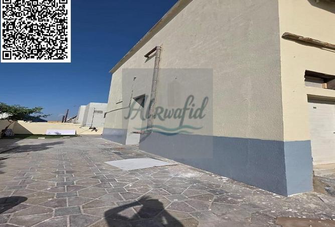 54010897 - Property Image 3