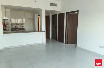 شقة - غرفة نوم - 2 حمامات للايجار في مبنى ربدان - موتور سيتي - دبي