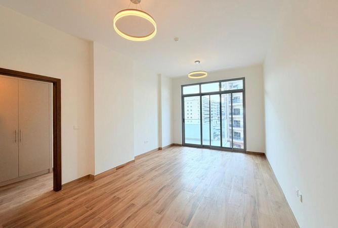 82393720 - صورة العقار 2