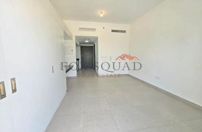 Apartment - Studio - 1 for rent in Bella Rose - Dubai Science Park - Dubai