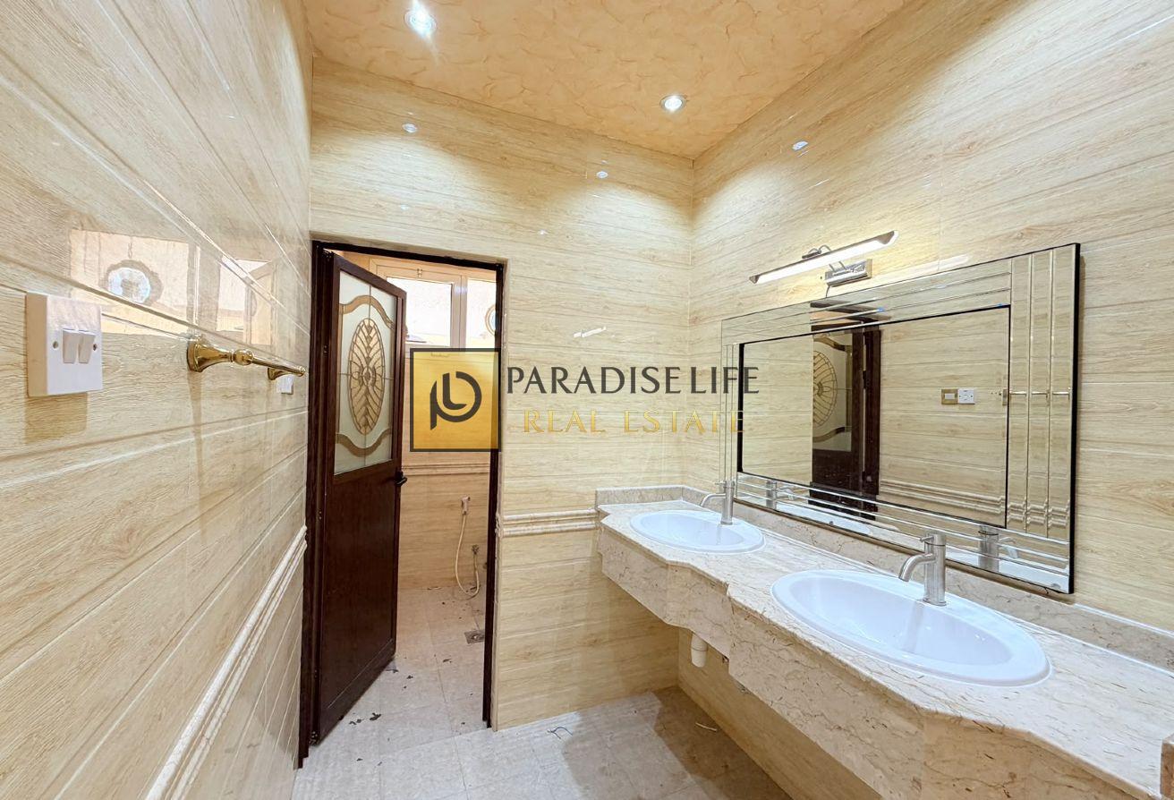 Single story Villa available for Rent in Mirdif photo 13