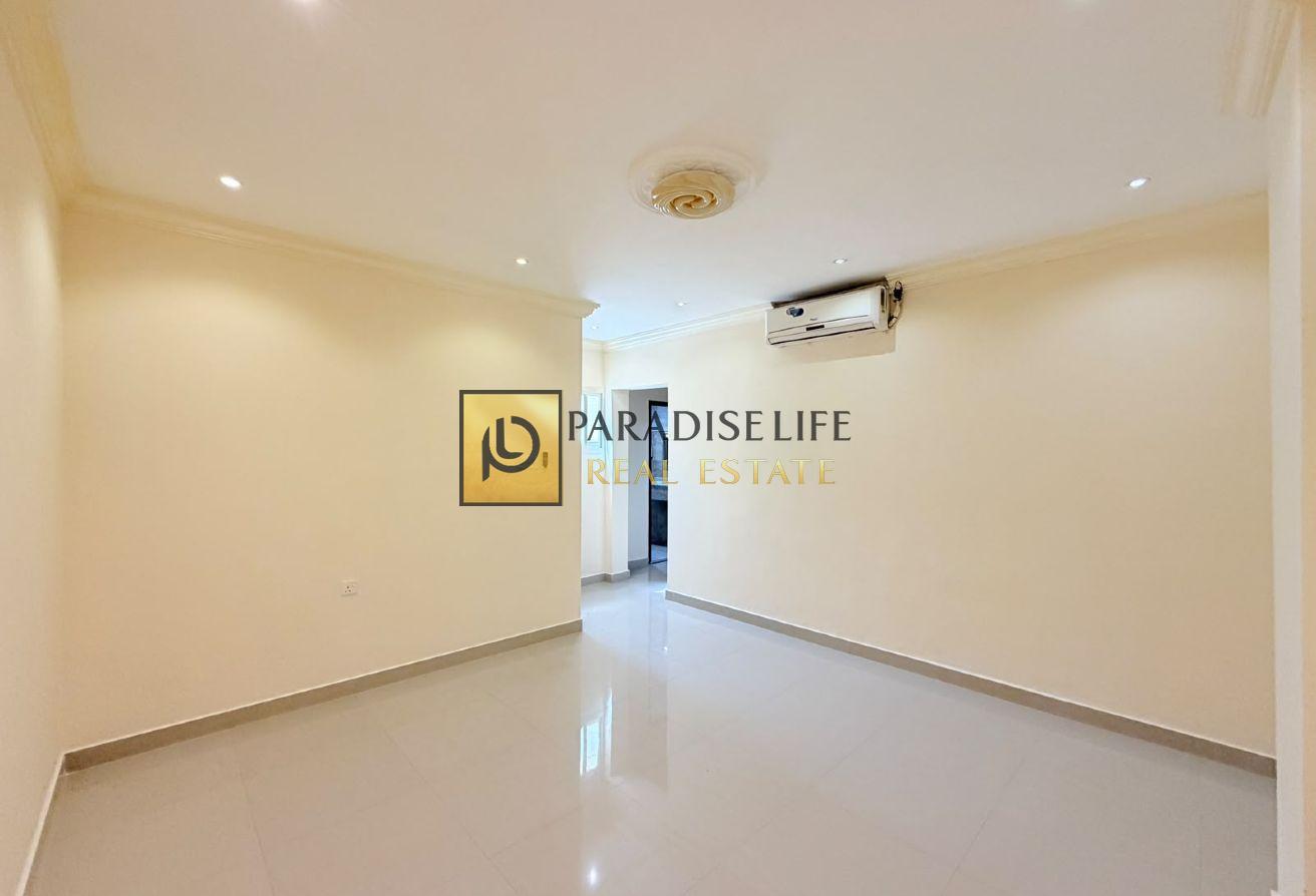 Single story Villa available for Rent in Mirdif photo 3