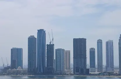 Apartment - 2 Bedrooms - 3 Bathrooms for rent in Al Khan Lagoon Tower - Al Khan Lagoon - Al Khan - Sharjah