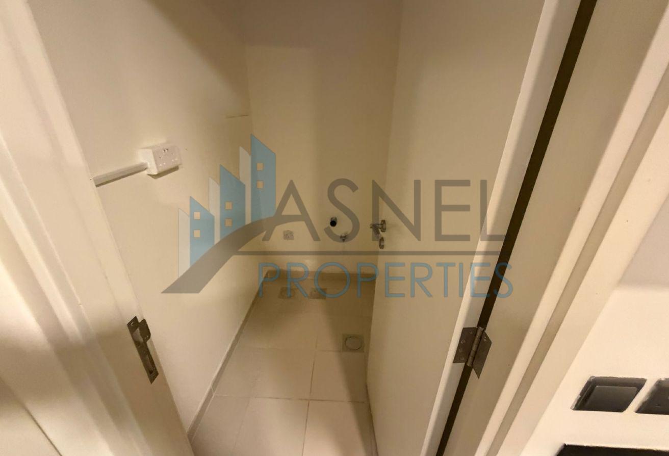 Massive 3-Bed Villa + 5 Bathrooms | Unfurnished photo 8