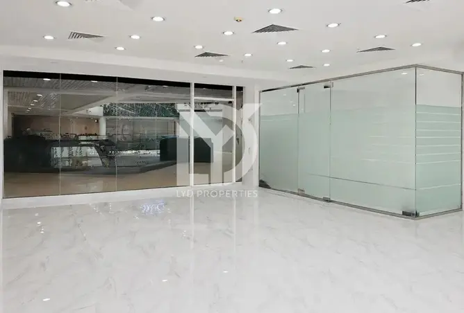 160081017 - Property Image 2