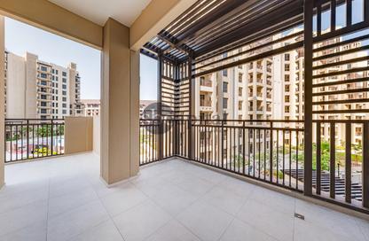 Apartment - 3 - 4 for sale in Lamaa Building 2 - Lamaa - Madinat Jumeirah Living - Umm Suqeim 3 - Umm Suqeim - Dubai