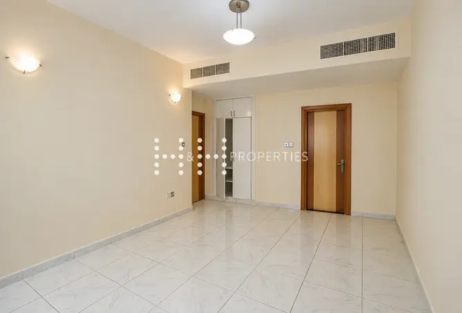 156267852 - Property Image 3