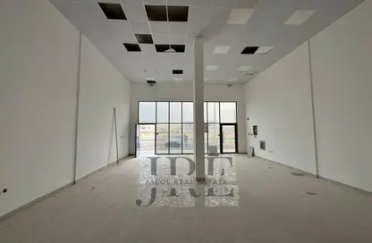 صالة عرض - استوديو - 1 حمام للايجار في الصجعة الصناعية - الصجعة - الشارقة صالة عرض - استوديو - 1 حمام للايجار في الصجعة الصناعية - الصجعة - الشارقة