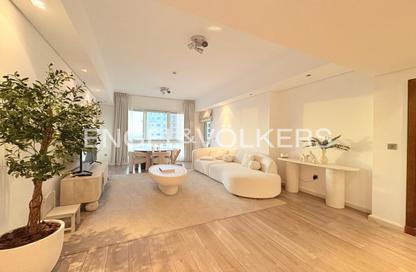 Apartment - 2 Bedrooms - 3 Bathrooms for rent in Marina Residences 1 - Marina Residences - Palm Jumeirah - Dubai