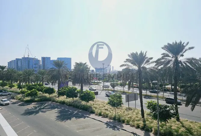 164586635 - صورة العقار 2
