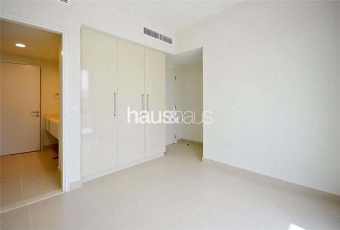 70278140 - صورة العقار 3