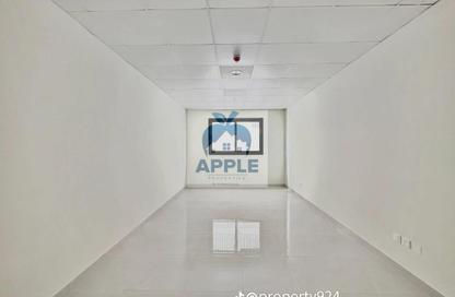 Apartment - Studio - 1 for rent in Muwaileh Commercial - Sharjah