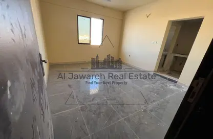 سكن عمال - استوديو للايجار في أم درع - أم القيوين