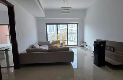 شقة - غرفة نوم - 2 حمامات للايجار في النعيم ريزيدنس - الضاحية 10 - قرية جميرا الدائرية - دبي