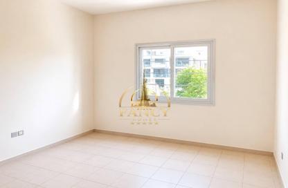 Villa - 3 Bedrooms - 4 Bathrooms for rent in Nakheel Villas - District 12 - Jumeirah Village Circle - Dubai