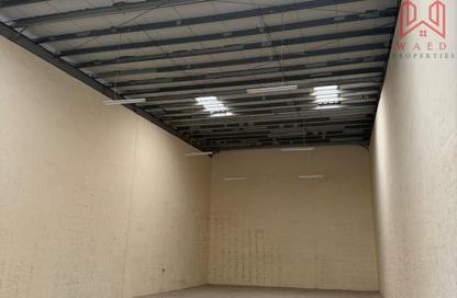 Warehouse - Studio - 1 Bathroom for rent in Dubai Investment Park 1 (DIP 1) - Dubai Investment Park (DIP) - Dubai Warehouse - Studio - 1 Bathroom for rent in Dubai Investment Park 1 (DIP 1) - Dubai Investment Park (DIP) - Dubai