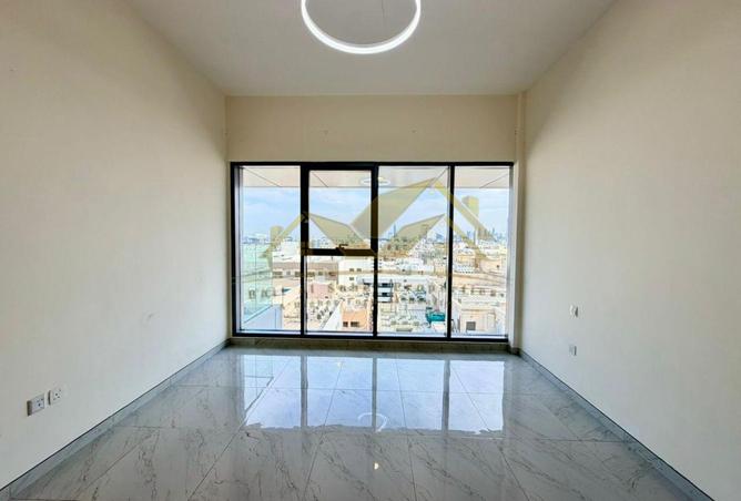 75404362 - صورة العقار 2