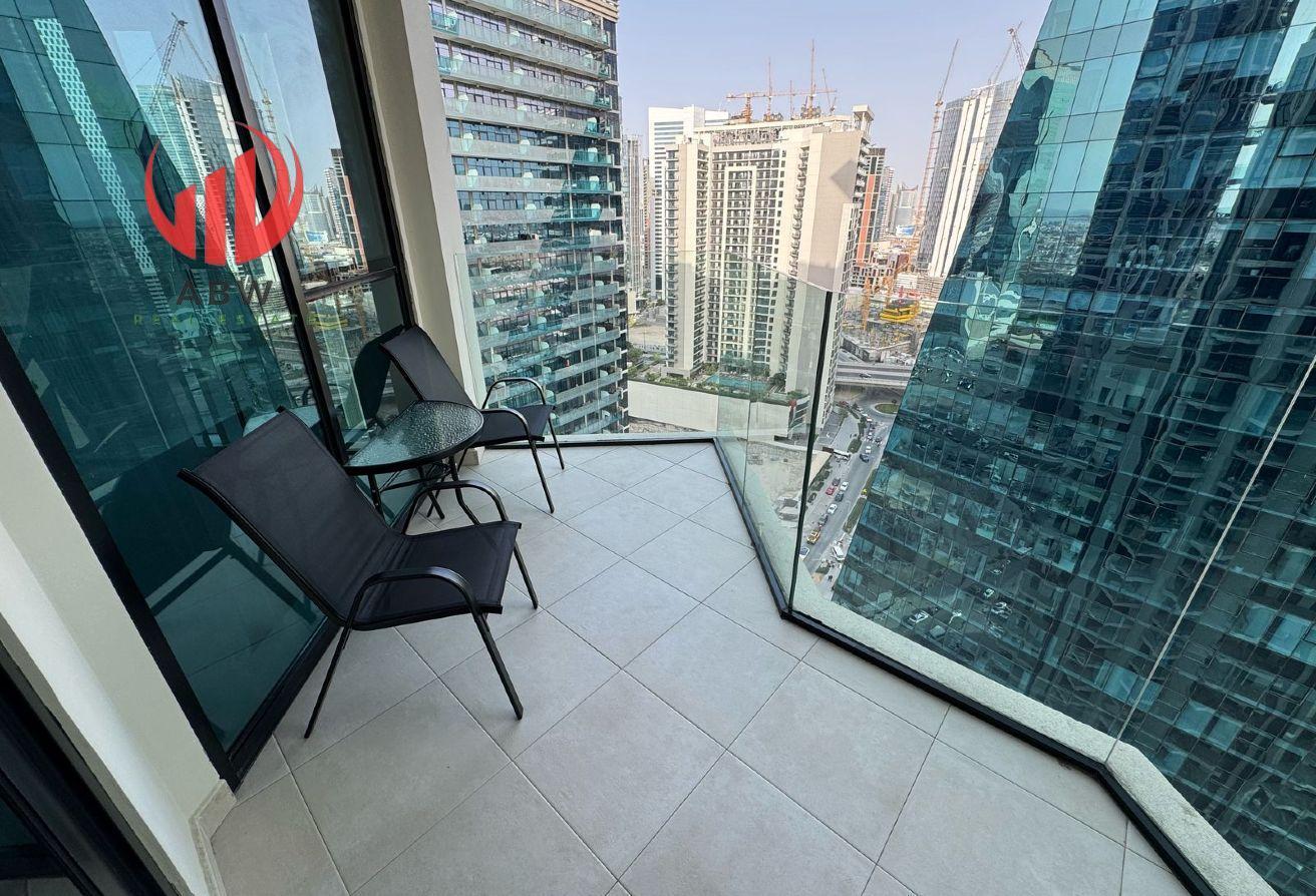 Urban Living | Cozy Furnished 2BR | Vacant photo 12