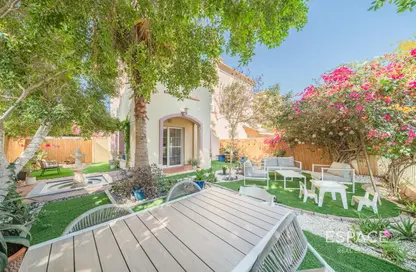 Villa - 2 Bedrooms - 2 Bathrooms for rent in Springs 6 - The Springs - Dubai