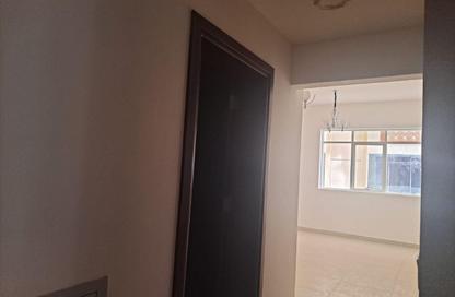 Apartment - 1 Bedroom - 2 Bathrooms for rent in Al Ameera Village - Ajman