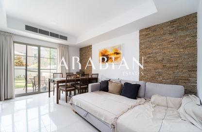 Villa - 2 Bedrooms - 3 Bathrooms for sale in Springs 15 - The Springs - Dubai