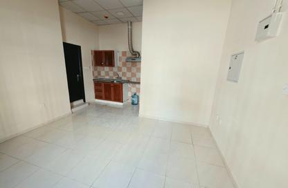 Apartment - Studio - 1 for rent in Fire Station Road - Muwaileh - Sharjah Apartment - Studio - 1 for rent in Fire Station Road - Muwaileh - Sharjah
