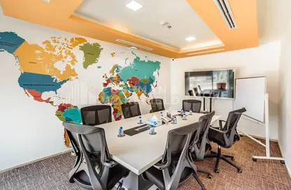 مكتب للايجار في برج بايناري - الخليج التجاري - دبي