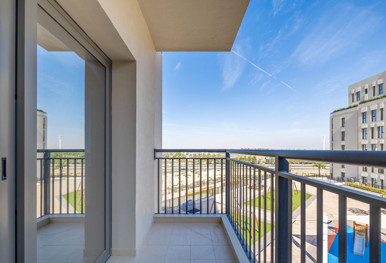 2 bedroom apartment in Hayat Boulevard 1A, Town Square: 17