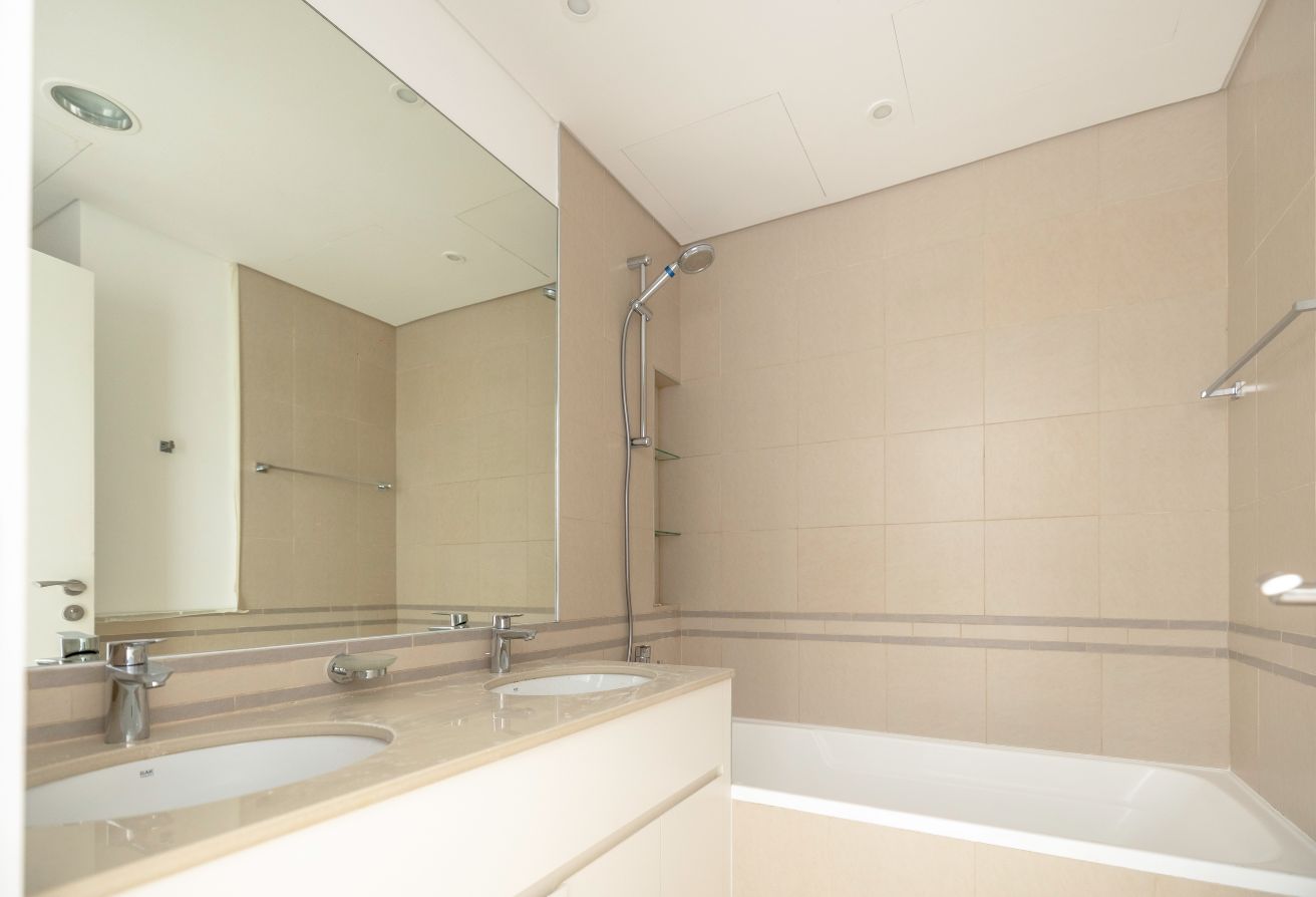 2 bedroom apartment in Hayat Boulevard 1A, Town Square: 15