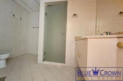 Apartment - 3 Bedrooms - 5 Bathrooms for rent in Hessa Home Building - Oud Metha - Bur Dubai - Dubai