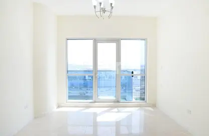 شقة - 1 حمام للايجار في برج سفير 1 - ابراج سفير - الخليج التجاري - دبي