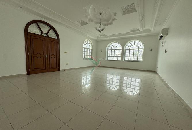 83235469 - صورة العقار 3