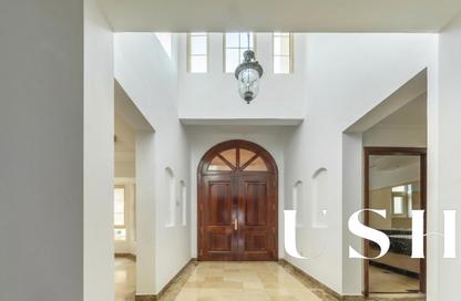 Villa - 4 Bedrooms - 5 Bathrooms for sale in Entertainment Foyer - Mediterranean Clusters - Jumeirah Islands - Dubai Villa - 4 Bedrooms - 5 Bathrooms for sale in Entertainment Foyer - Mediterranean Clusters - Jumeirah Islands - Dubai