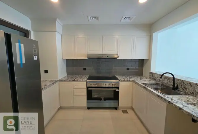 141915644 - Property Image 3