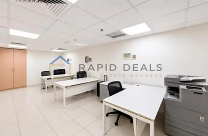 Office Space - Studio - 1 Bathroom for rent in Fortune Executive - JLT Cluster T - Jumeirah Lake Towers - Dubai