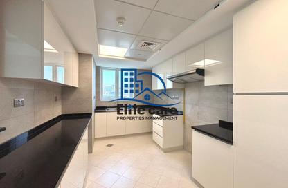 Apartment - 2 Bedrooms - 4 Bathrooms for rent in Al Sail Tower - Al Dana - Al Raha Beach - Abu Dhabi