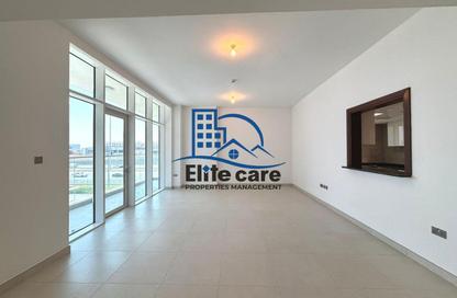Apartment - 2 Bedrooms - 4 Bathrooms for rent in Al Sail Tower - Al Dana - Al Raha Beach - Abu Dhabi