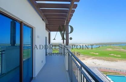 Apartment - 2 Bedrooms - 3 Bathrooms for sale in Yas Golf Collection - Yas Island - Abu Dhabi