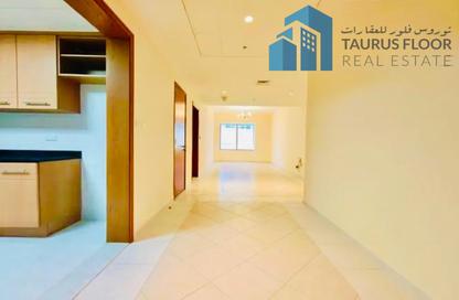 Apartment - 2 Bedrooms - 2 Bathrooms for rent in 21st Century Tower - Sheikh Zayed Road - Dubai