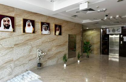 عمارة بالكامل - 8 غرف نوم - 8 حمامات للبيع في 1 المويهات - المويهات - عجمان