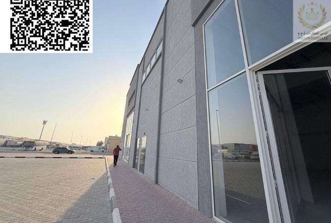 102825404 - Property Image 3