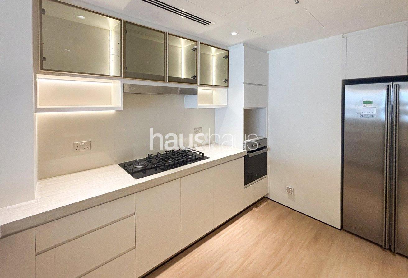 Creek Residences | Podium | Upgraded photo 10