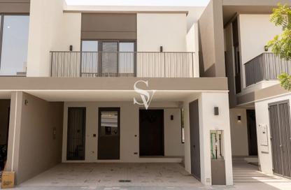 Townhouse - 3 Bedrooms - 4 Bathrooms for rent in Aura Gardens - Tilal Al Ghaf - Dubai
