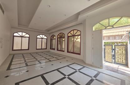 Villa - 3 - 6 for rent in Al Fayha - Al Sharq - Sharjah