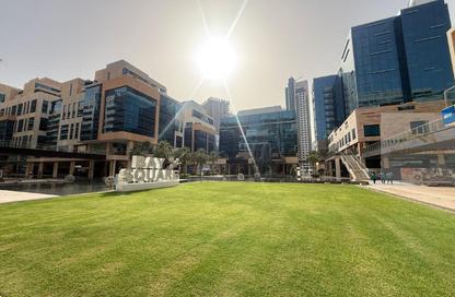 Apartment - 1 Bedroom - 2 Bathrooms for rent in Bay Square Building 12 - Bay Square - Business Bay - Dubai