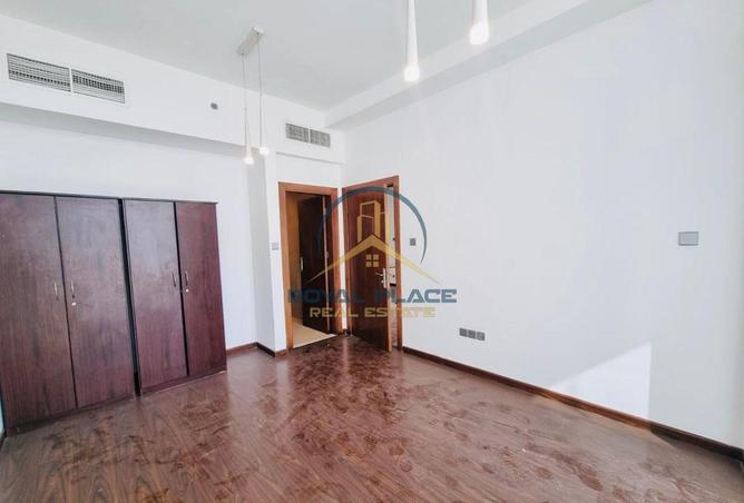 119055401 - Property Image 2