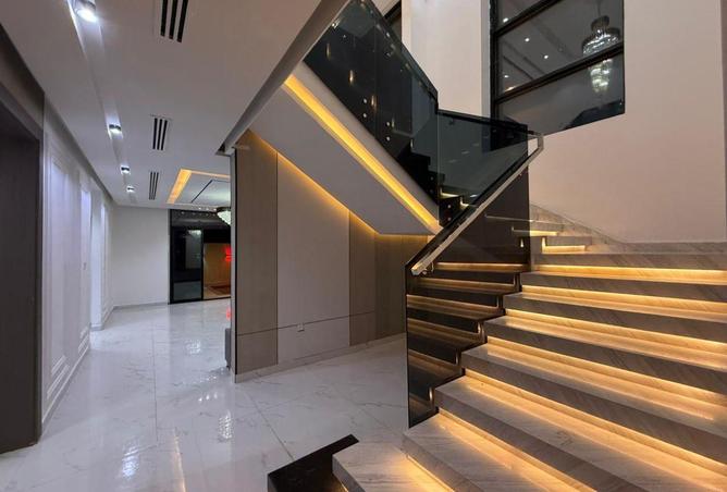 73110919 - Property Image 3